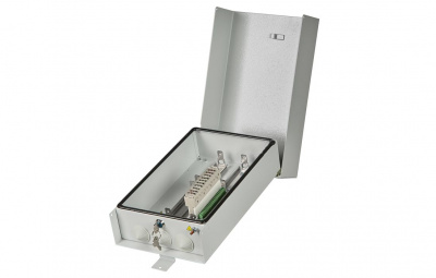 Ящик кабельный ЯК-ПМ-40/20, 2 плинта ПВТ-10Р с винтовыми клеммами, оснащенный магазин защиты. ССД