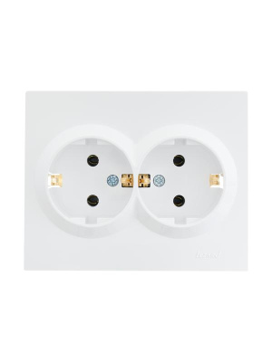 Розетка 2-м СП VESNA с заземл. ПБТ бел. LEZARD 742-0200-127B